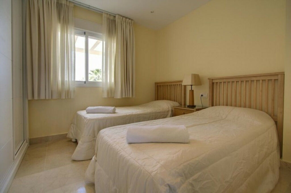 Penthouse New Golden Mile Málaga - image 9