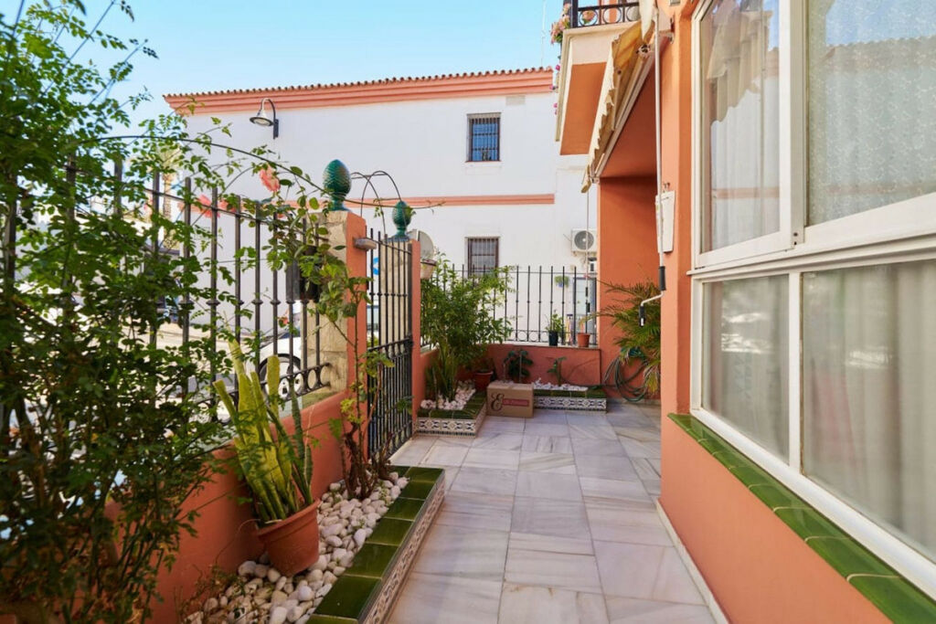 Semi-Detached House La Cala de Mijas Málaga - image 4
