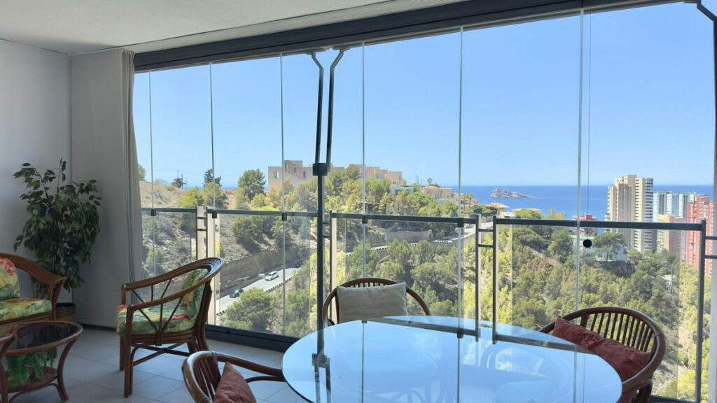Middle Floor Apartment Benidorm Alicante