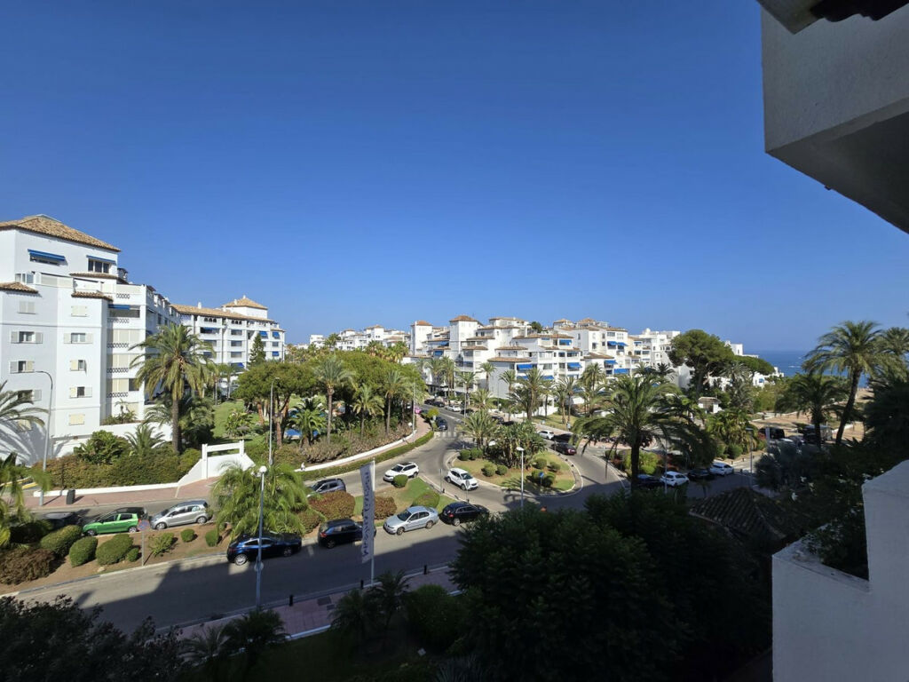 Middle Floor Apartment Marbella Málaga