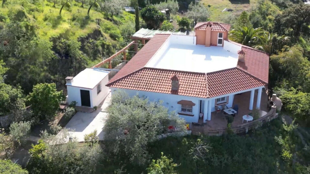 Detached Villa Monda Málaga