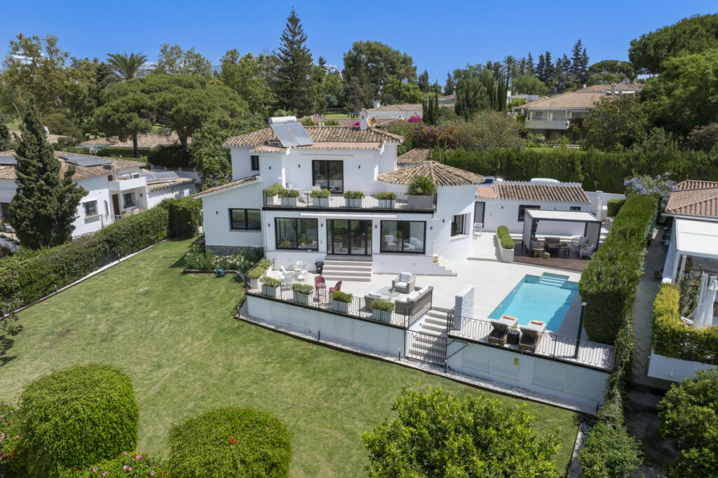 Detached Villa Guadalmina Alta Málaga