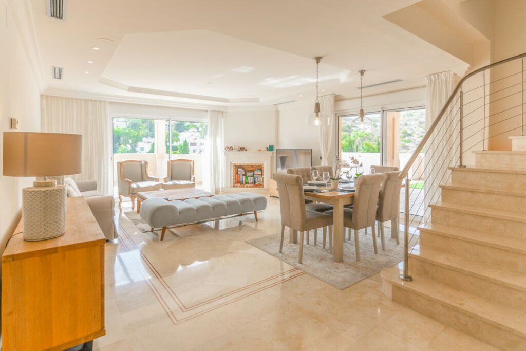 Penthouse Nueva Andalucía Málaga