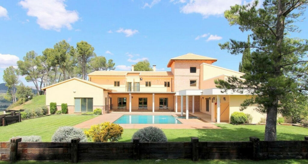 Detached Villa Penaguila Alicante