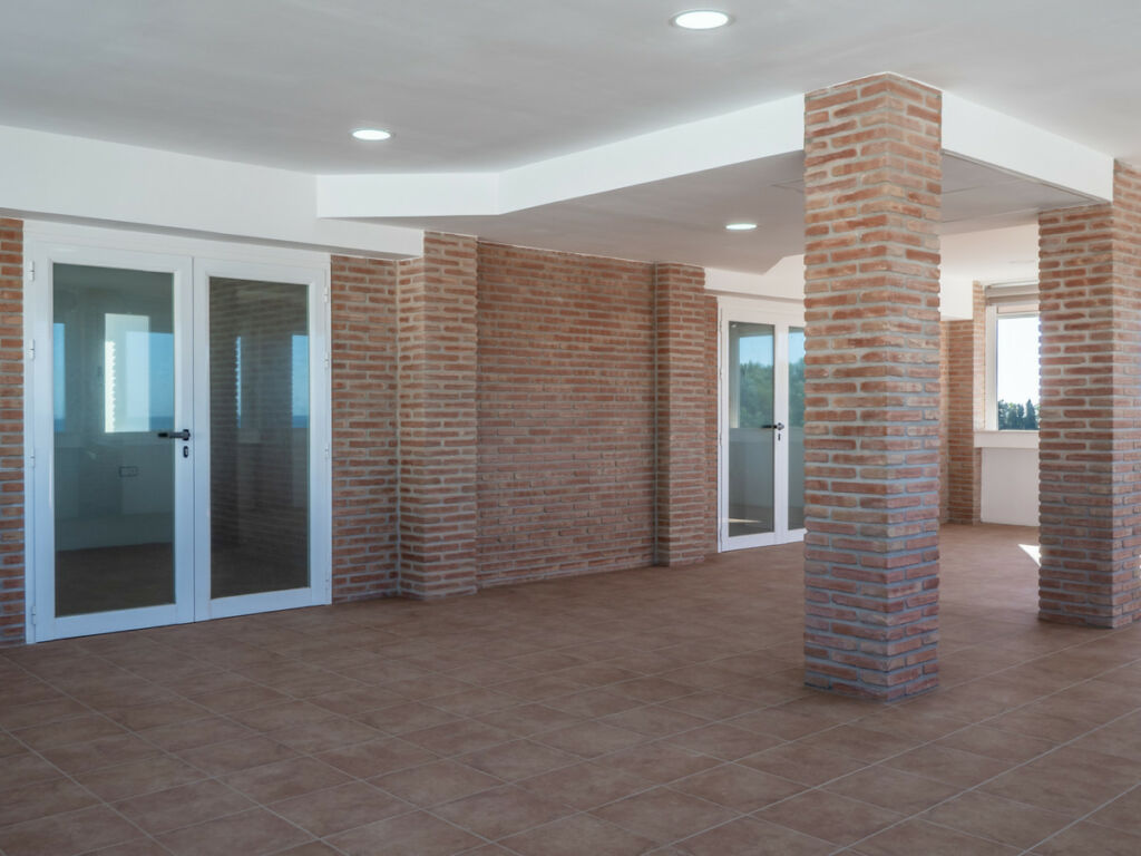 Detached Villa Las Chapas Málaga - image 10