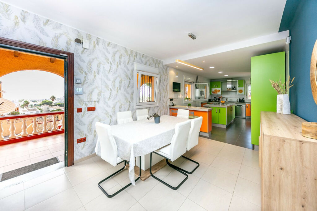 Detached Villa Benalmadena Málaga - image 10