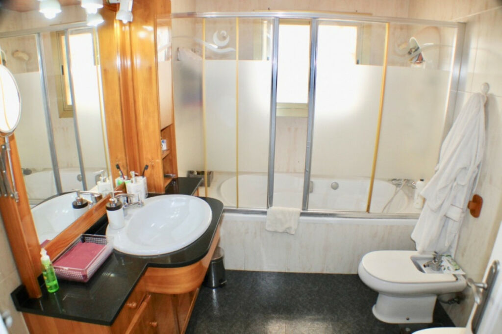 Penthouse Benidorm Alicante - image 10