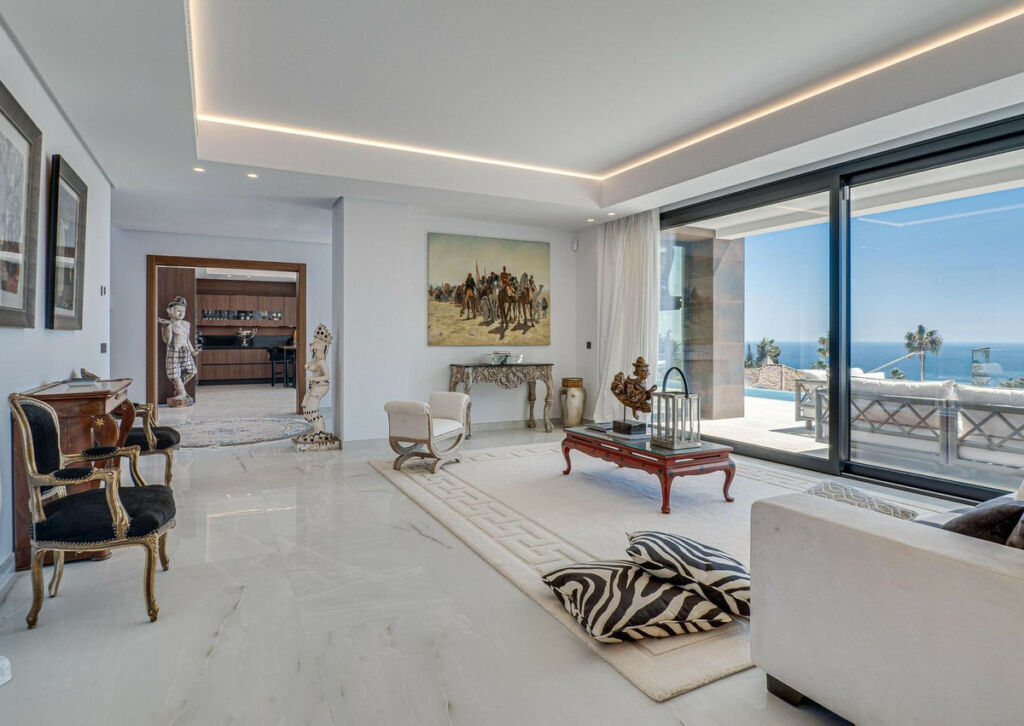 Detached Villa Manilva Málaga - image 10