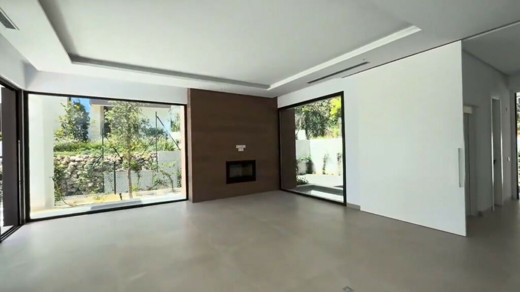 Detached Villa Marbella Málaga - image 10