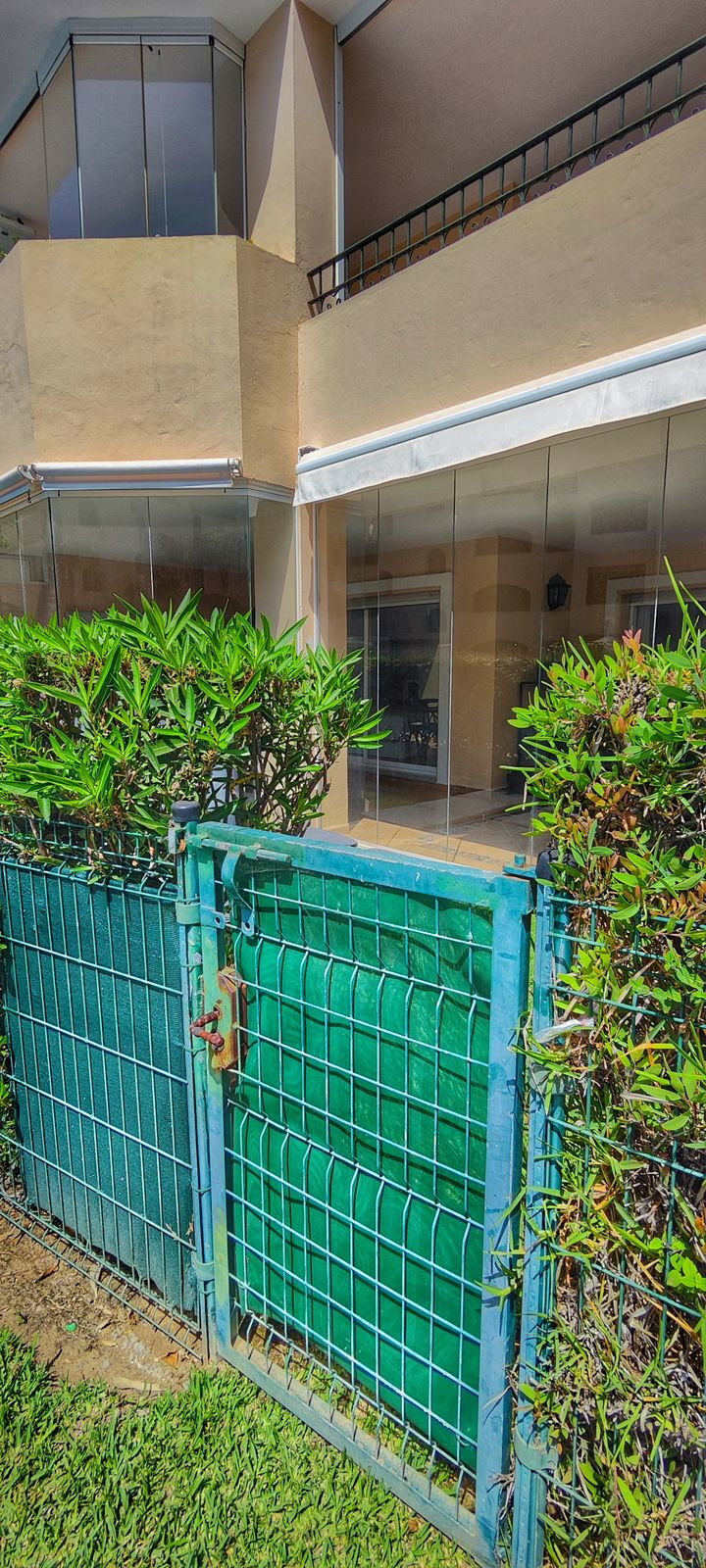 Ground Floor Apartment Elviria Málaga - image 9