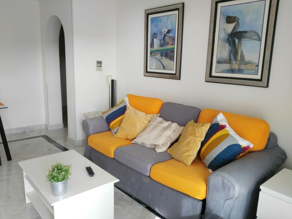 Middle Floor Apartment Puerto Banús Málaga - image 10
