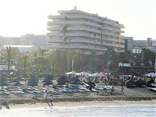 Middle Floor Apartment Puerto Banús Málaga - image 10