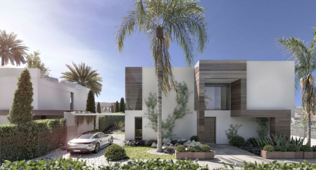 Detached Villa Estepona Málaga - image 10