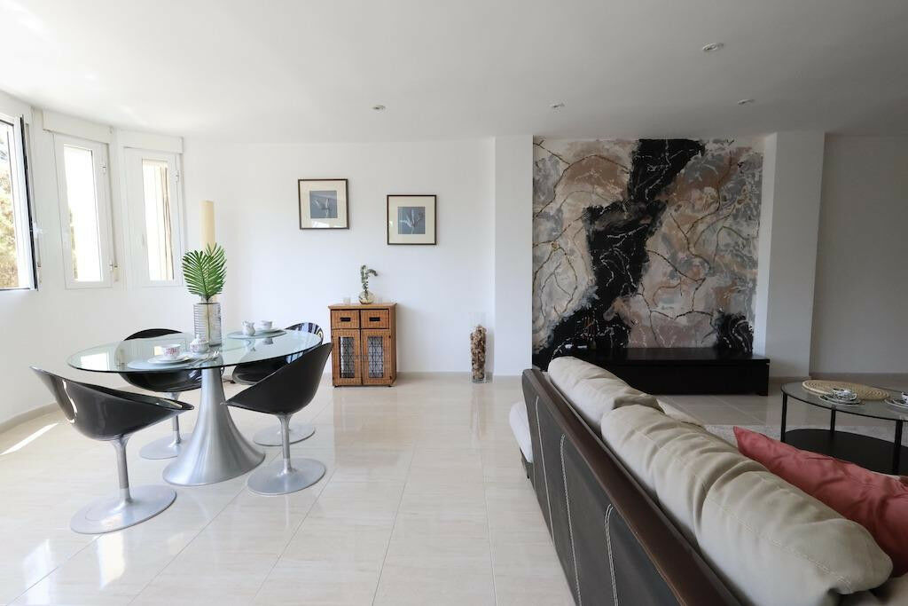 Middle Floor Apartment Torrevieja Alicante - image 11