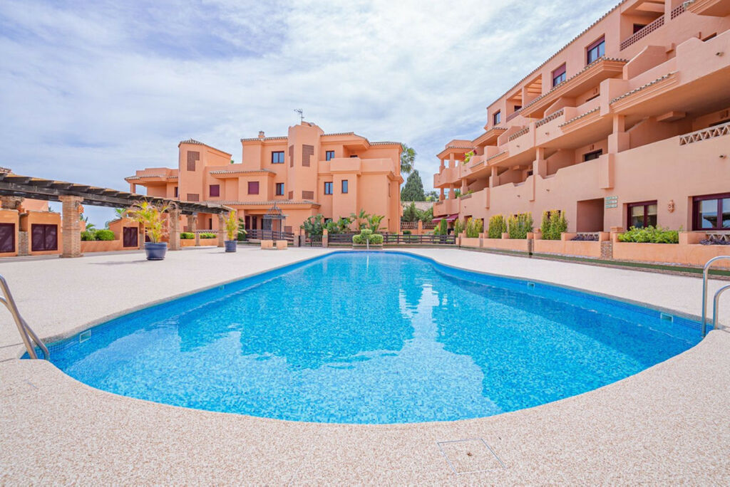 Middle Floor Apartment El Paraiso Málaga - image 11
