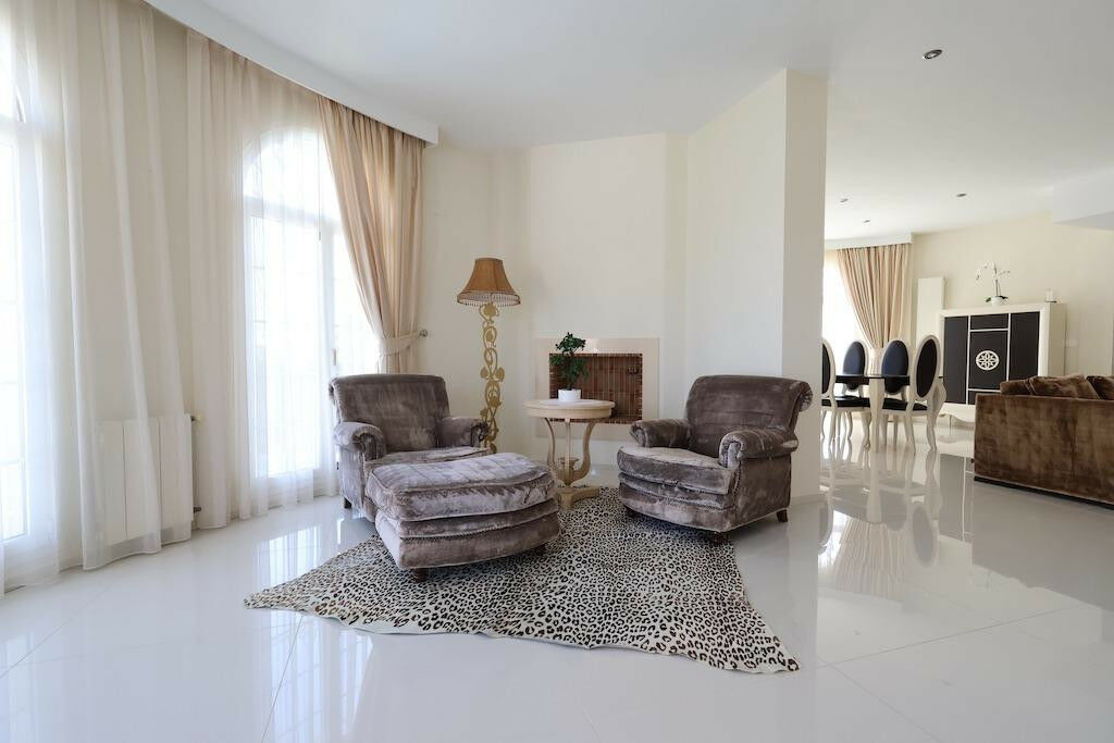 Detached Villa Ciudad Quesada Alicante - image 11