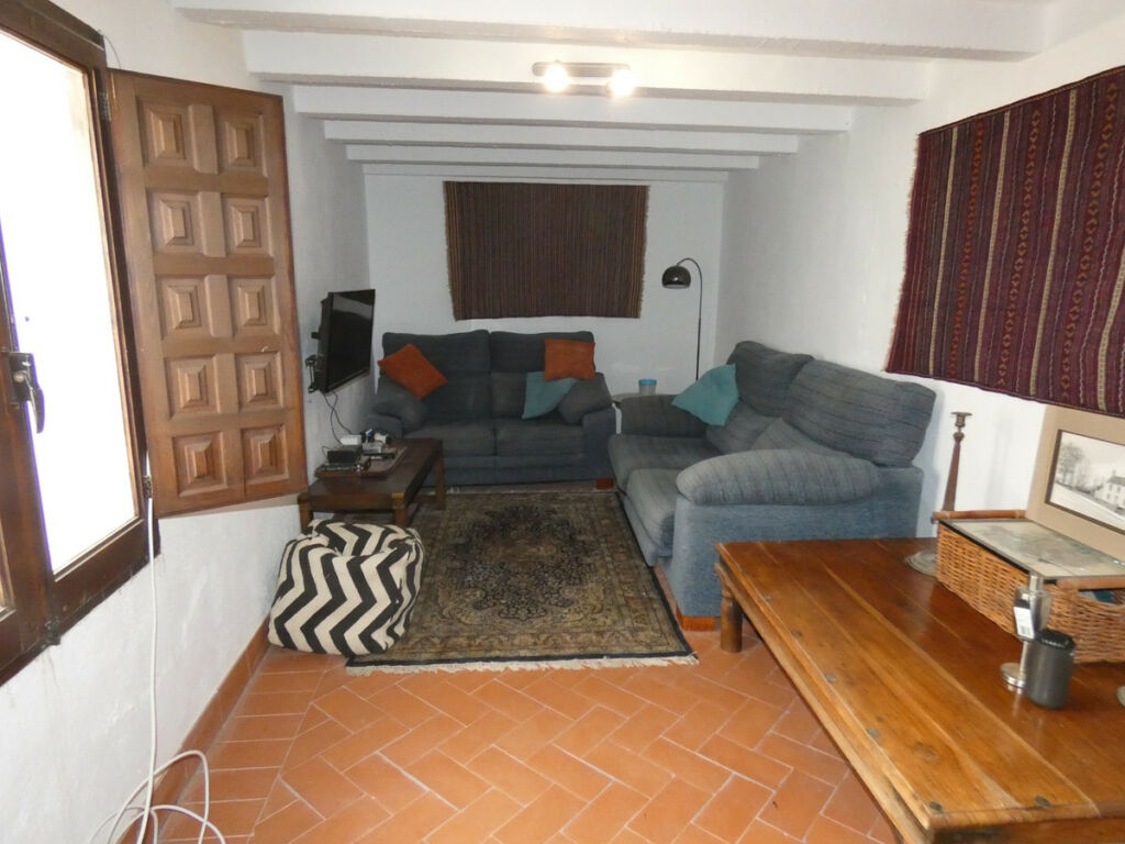 Detached Villa Bolulla Alicante - image 11