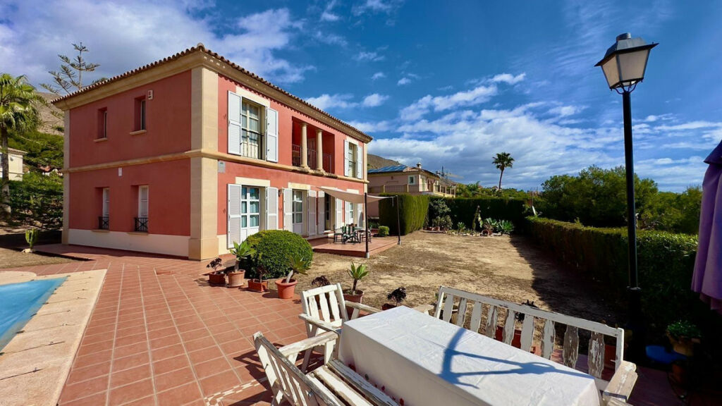 Bungalow Finestrat Alicante - image 11