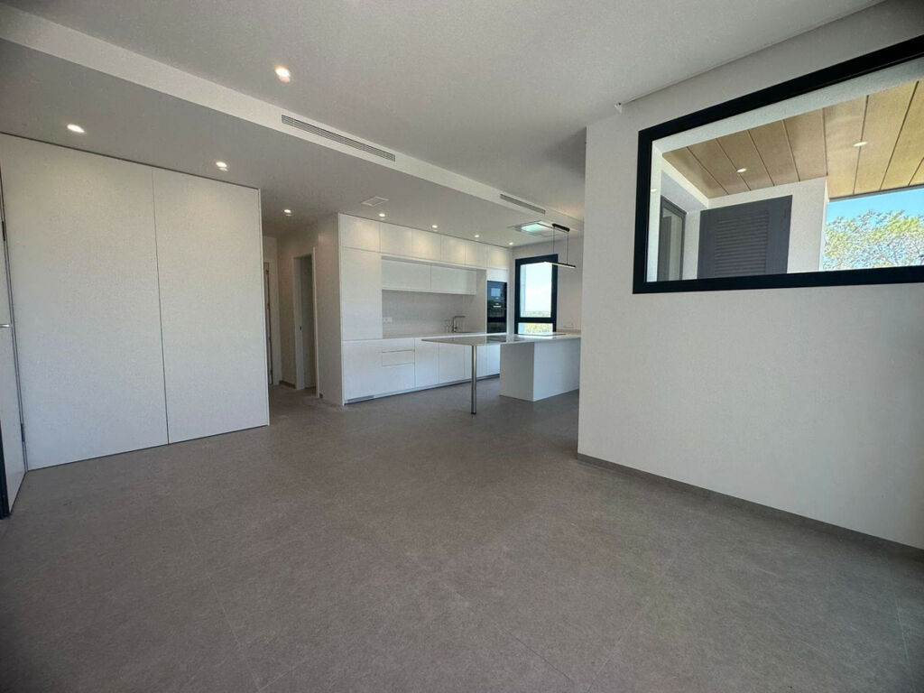 Middle Floor Apartment Orihuela Alicante - image 11