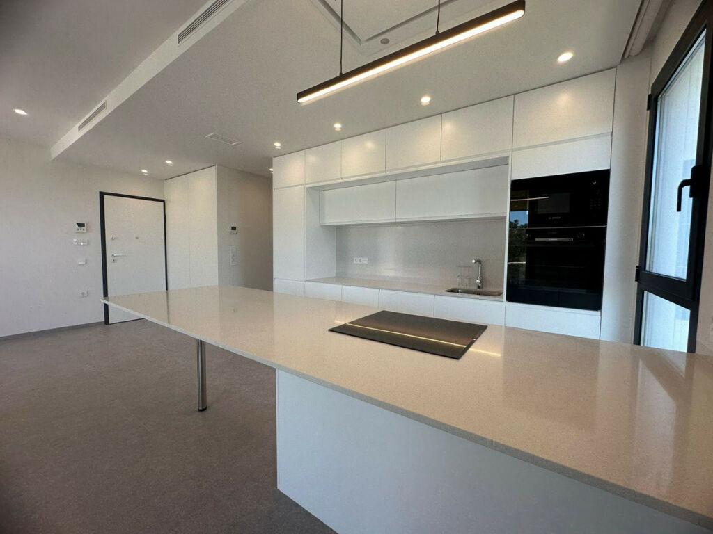 Middle Floor Apartment Orihuela Alicante - image 12