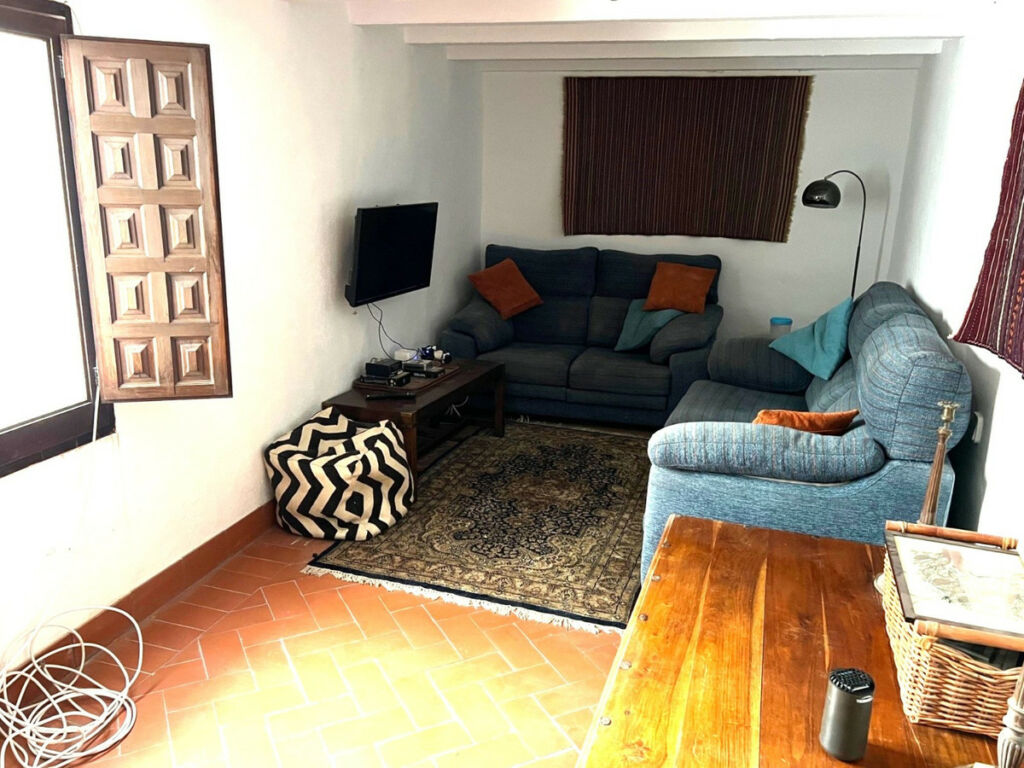 Detached Villa Bolulla Alicante - image 12