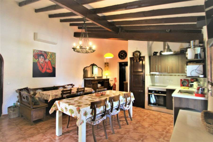 Detached Villa Lomas de Cabo Roig Alicante - image 12