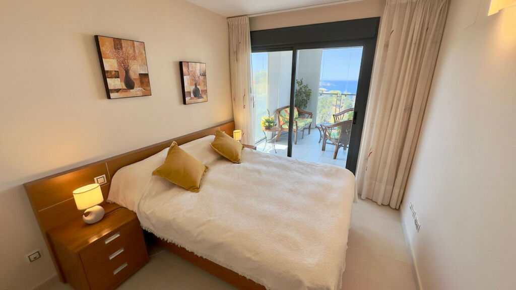 Middle Floor Apartment Benidorm Alicante - image 12