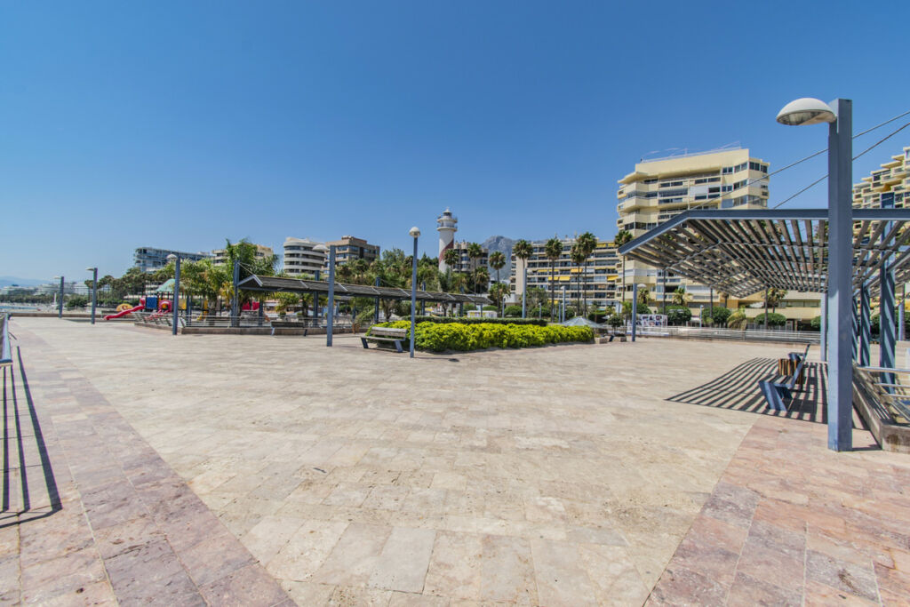 Top Floor Apartment Marbella Málaga - image 16