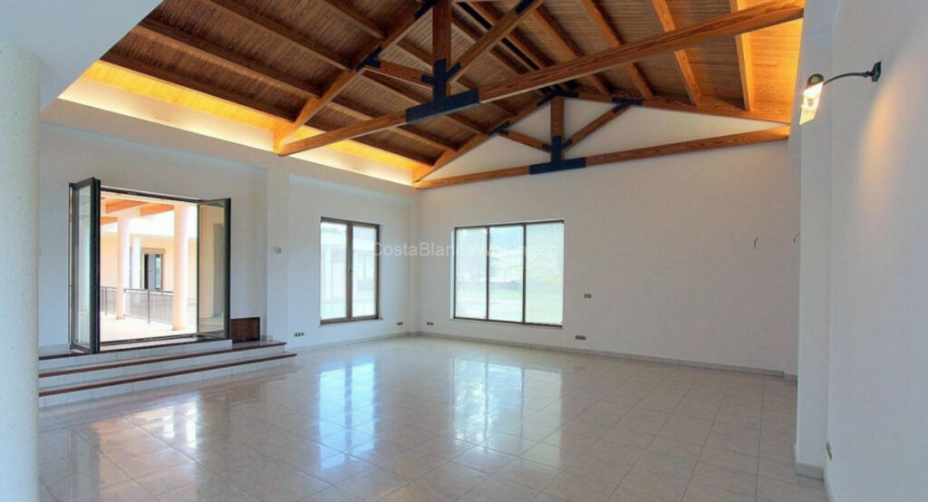Detached Villa Penaguila Alicante - image 12