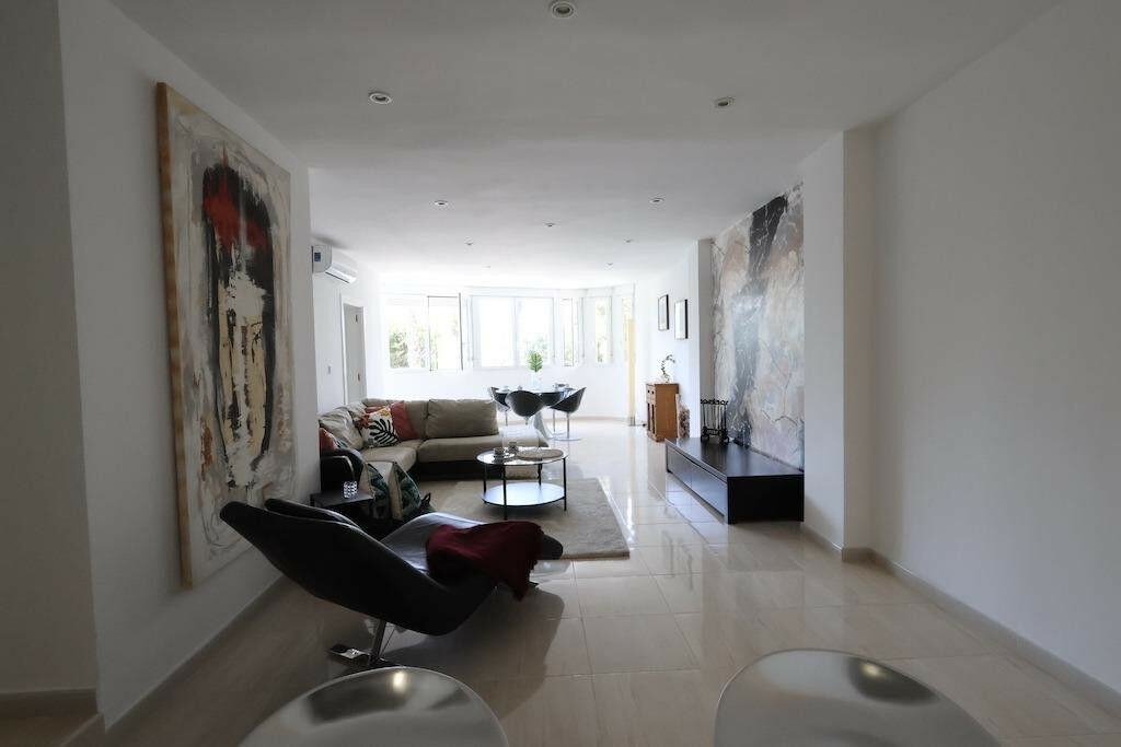 Middle Floor Apartment Torrevieja Alicante - image 12
