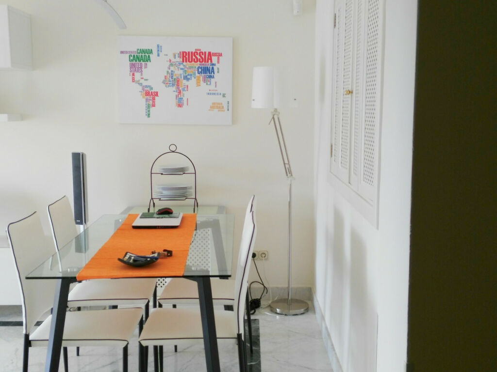 Middle Floor Apartment Puerto Banús Málaga - image 13