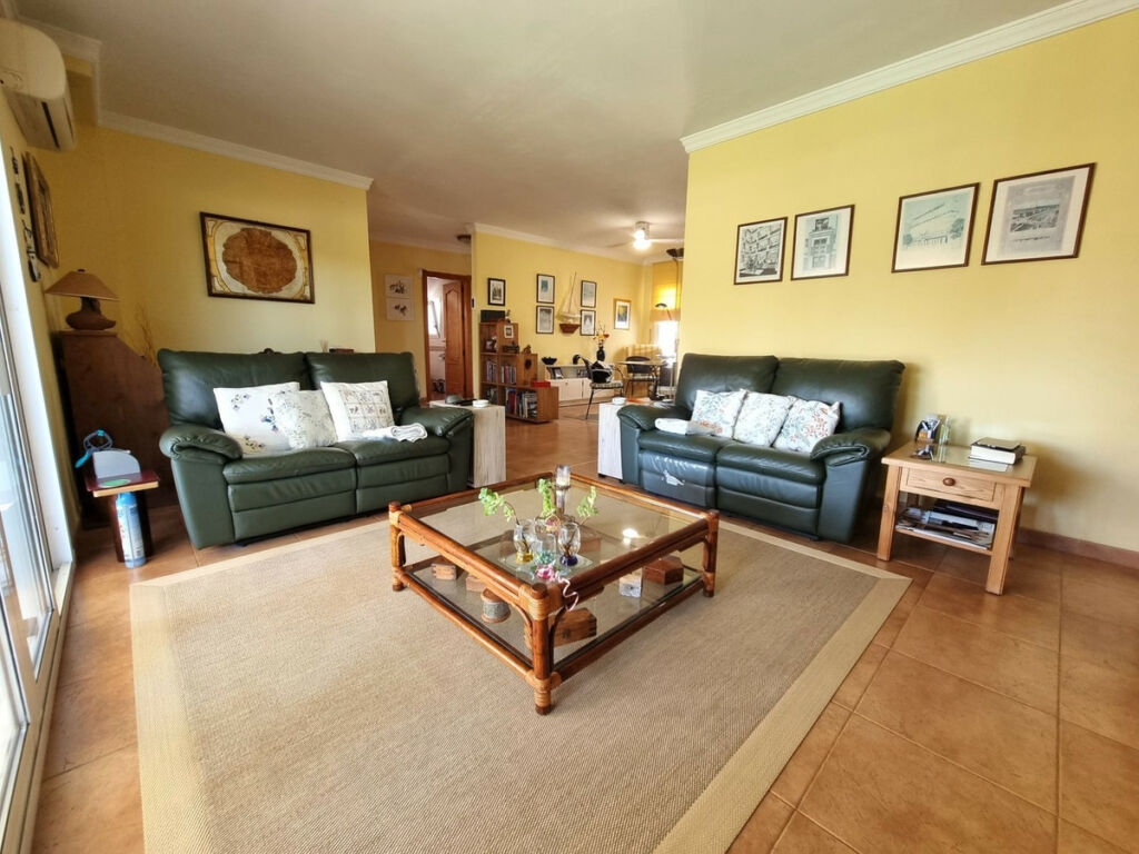 Townhouse San Pedro de Alcántara Málaga - image 13
