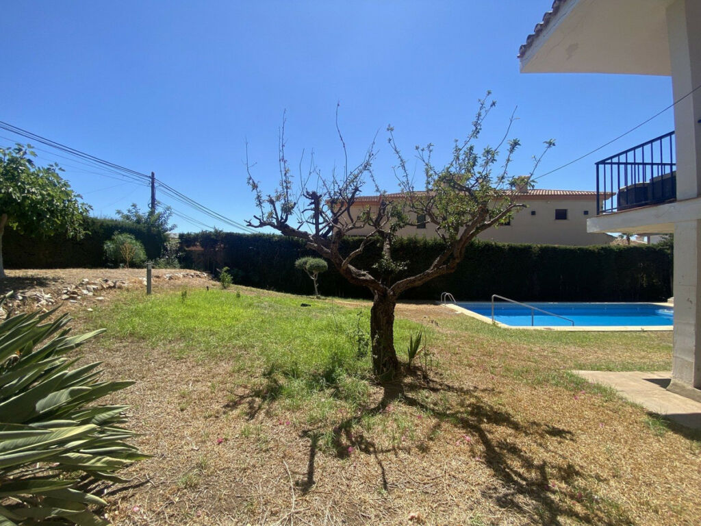 Detached Villa La Capellania Málaga - image 13