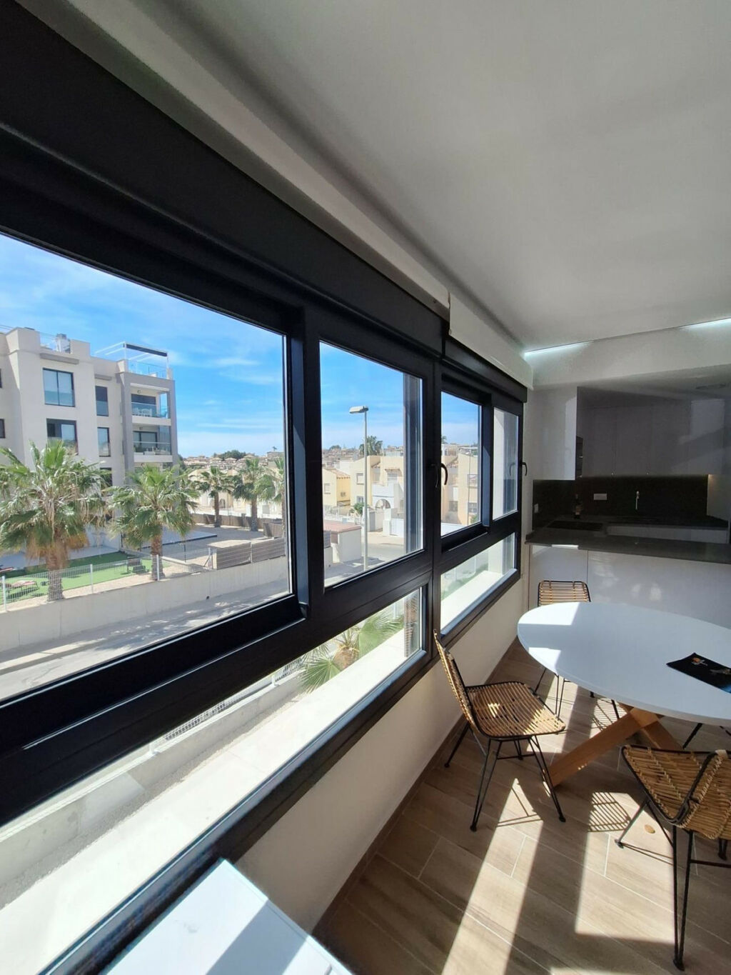 Middle Floor Apartment San Miguel de Salinas Alicante - image 12