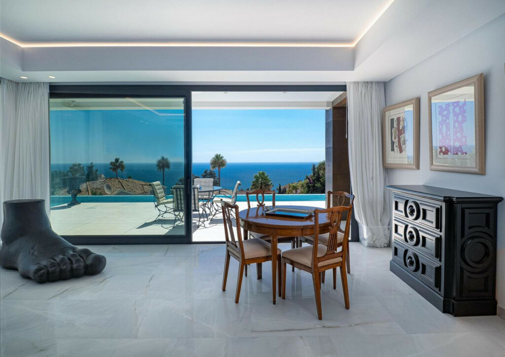 Detached Villa Manilva Málaga - image 13