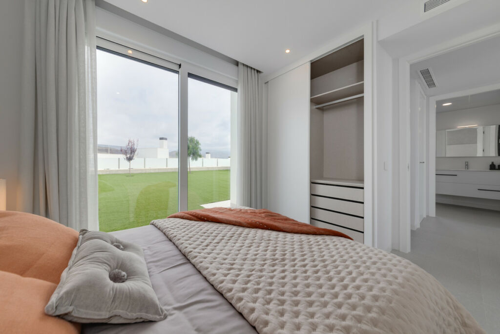 Detached Villa Mutxamel Alicante - image 13