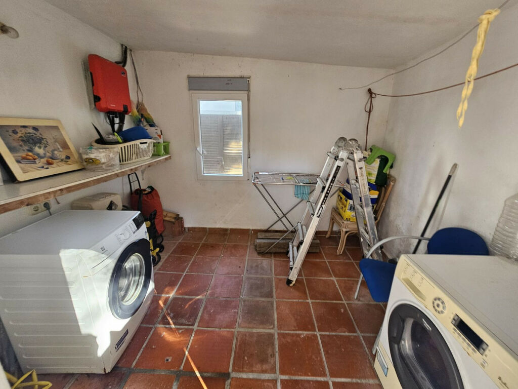Semi-Detached House Cabopino Málaga - image 13