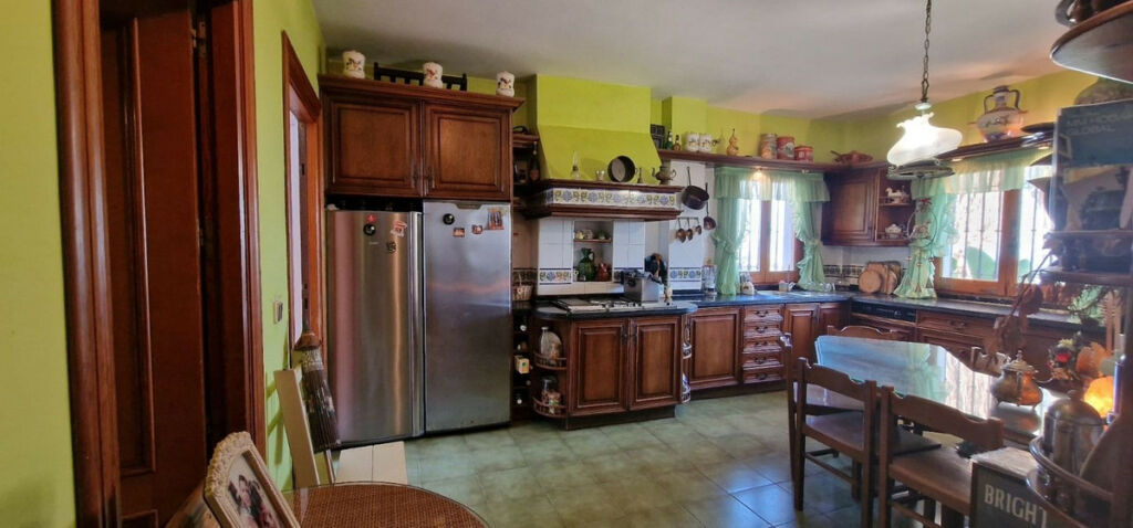 Detached Villa Málaga Este Málaga - image 13