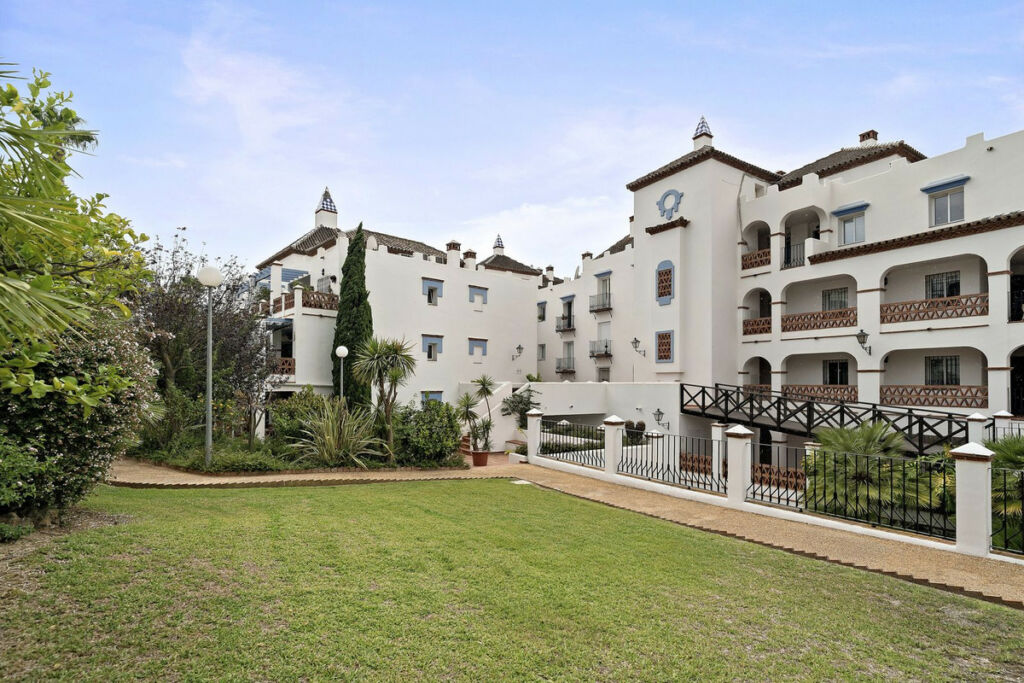 Middle Floor Apartment Mijas Golf Málaga - image 13