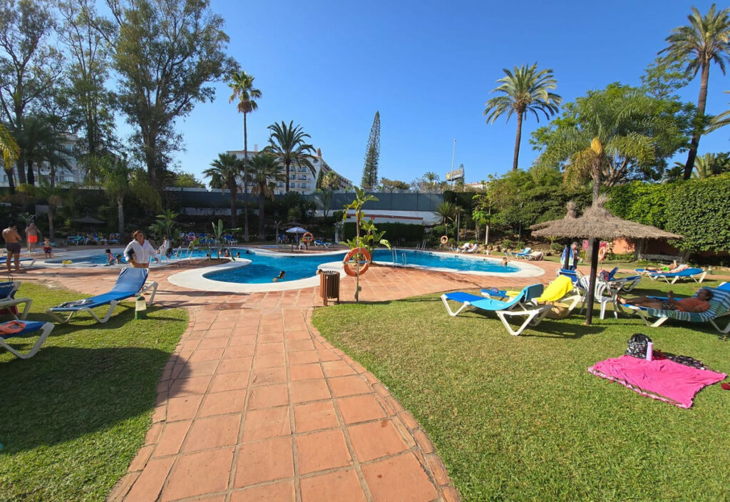 Middle Floor Apartment Marbella Málaga - image 13