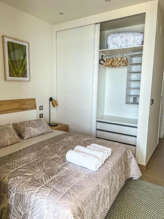 Middle Floor Apartment Benidorm Alicante - image 13