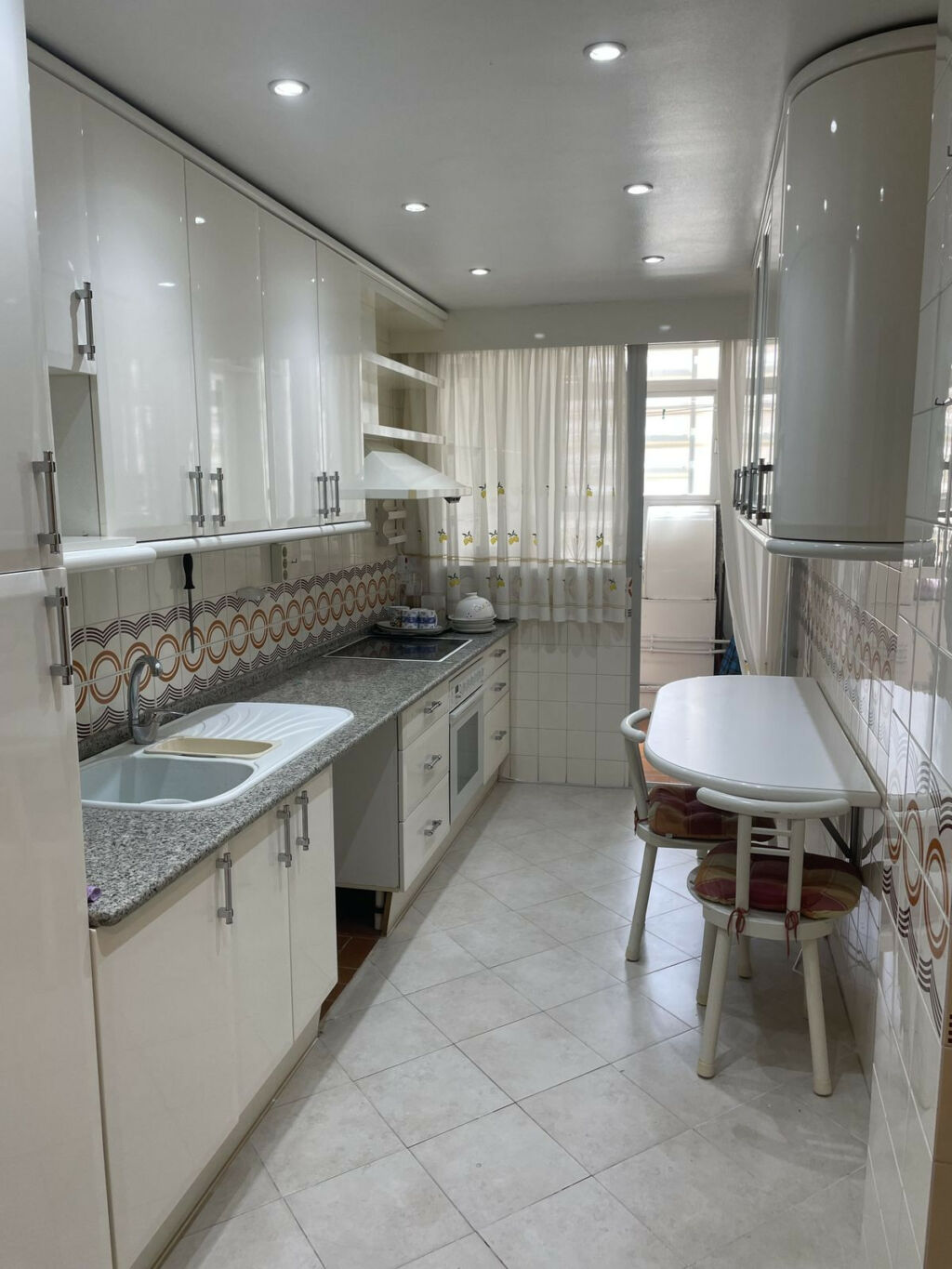 Middle Floor Apartment Marbella Málaga - image 13