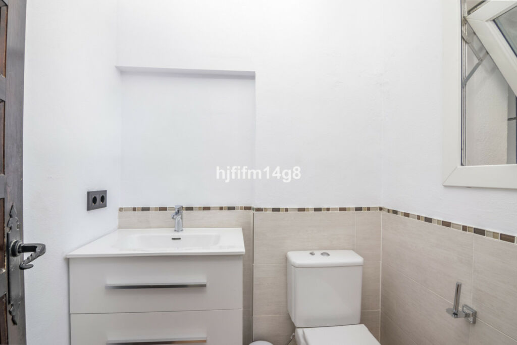 Detached Villa San Pedro de Alcántara Málaga - image 14