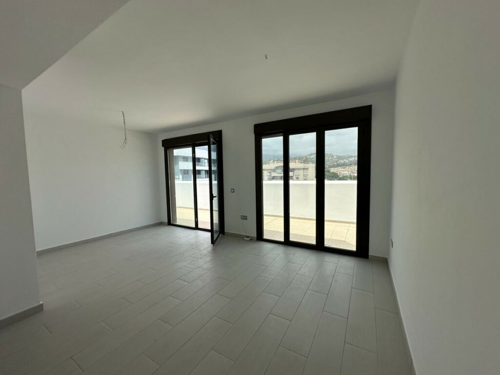 Penthouse Estepona Málaga - image 9