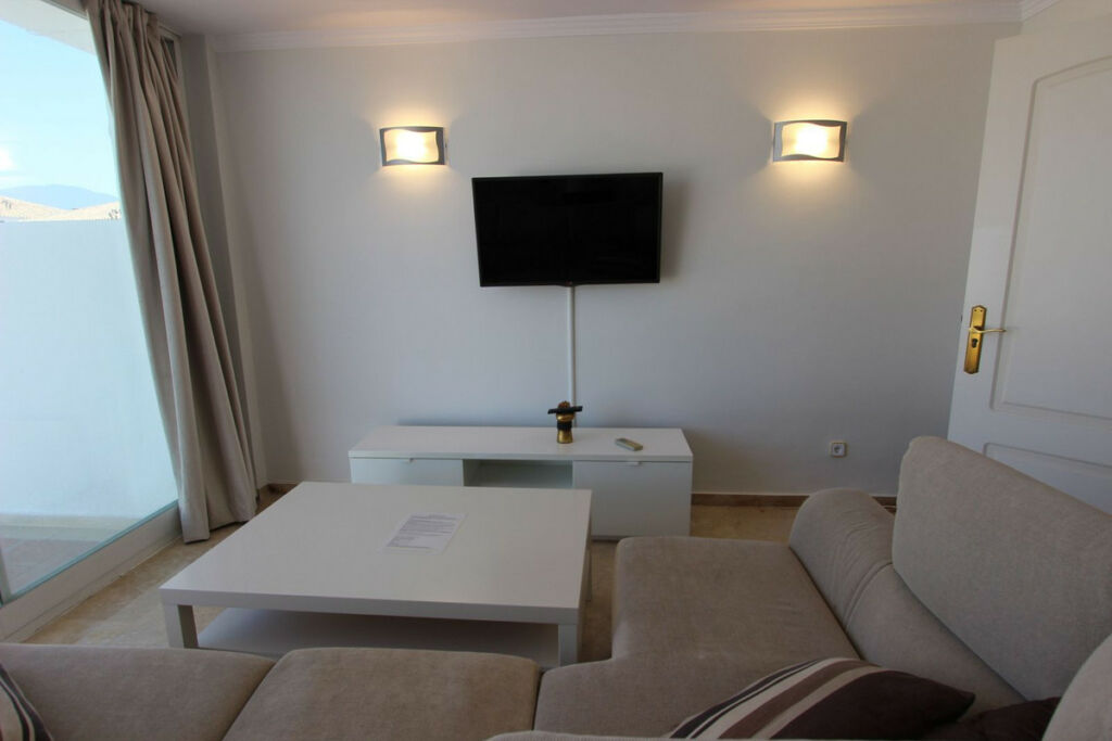 Penthouse Puerto Banús Málaga - image 14
