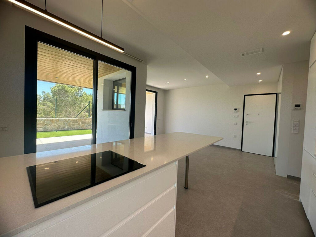 Middle Floor Apartment Orihuela Alicante - image 15