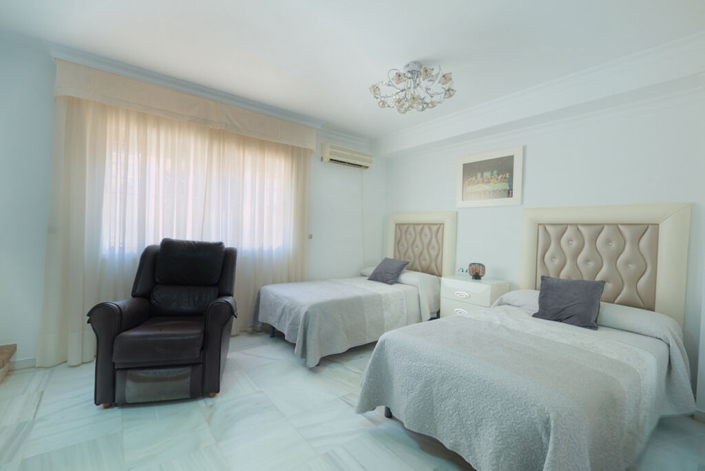 Townhouse Torre del Mar Málaga - image 15