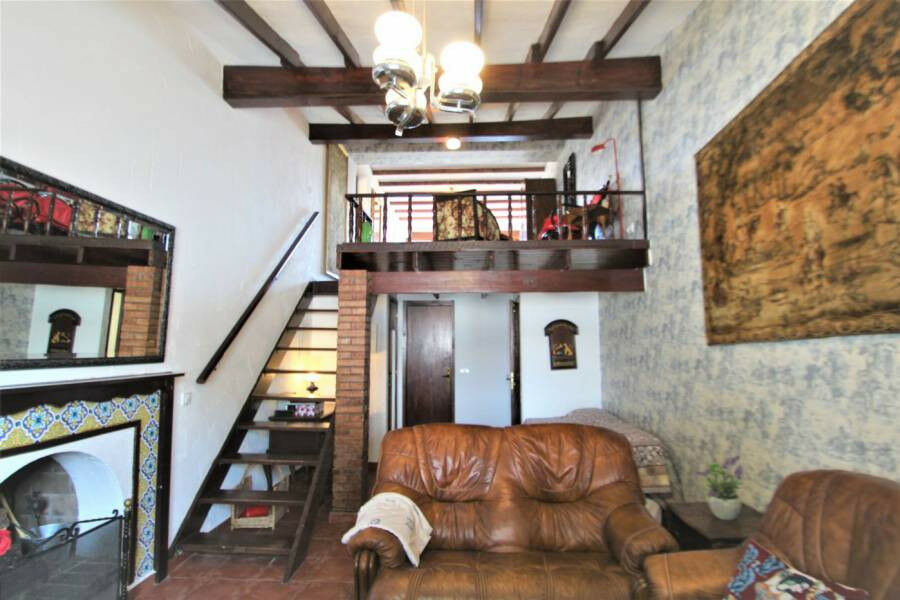 Detached Villa Lomas de Cabo Roig Alicante - image 15