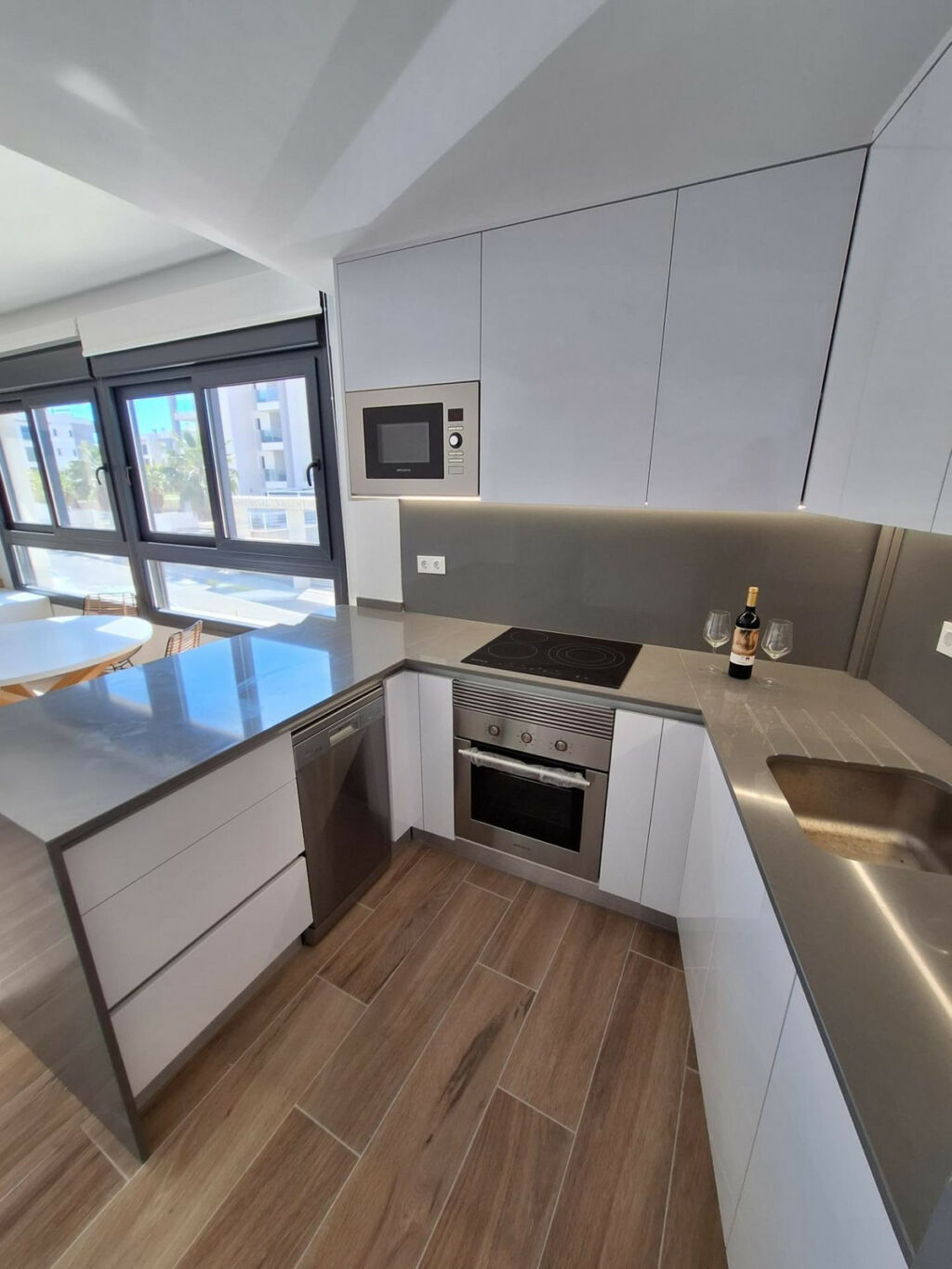 Middle Floor Apartment San Miguel de Salinas Alicante - image 14