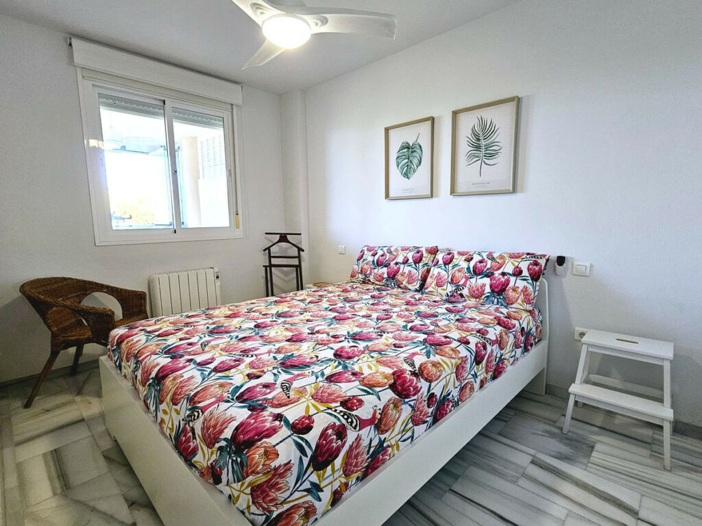 Middle Floor Apartment Doña Julia Málaga - image 15
